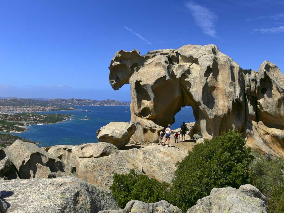 Bear rock Capo d'Orso